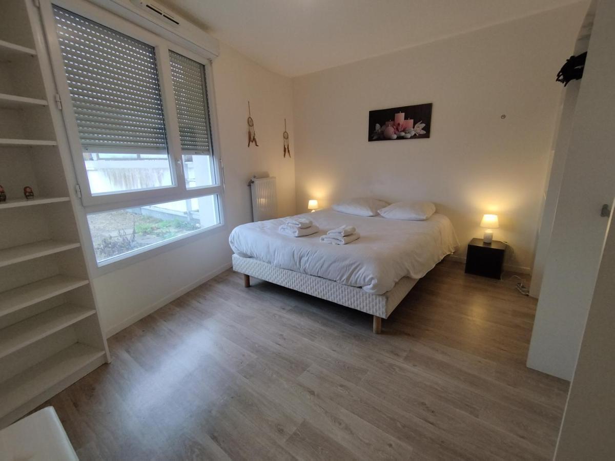 Saint Denis Appartement 2 Chambres Avec Parking Buitenkant foto